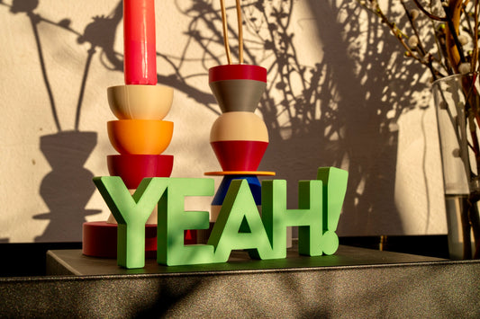 Deko Schriftzug "YEAH!"
