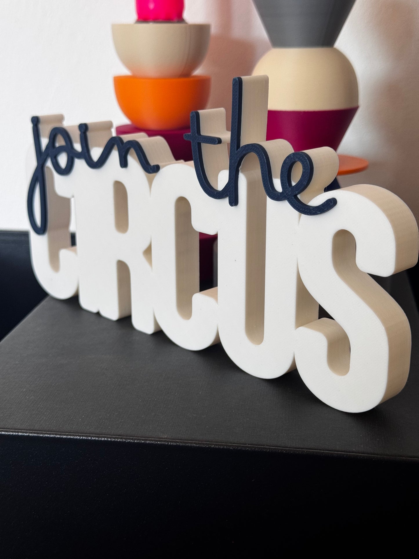 Deko Schriftzug "join the circus"